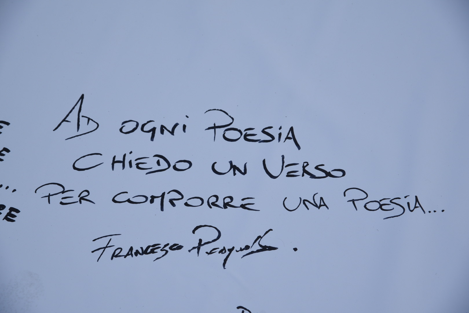 Lettere in viaggio:quando la poesia sbarca (e sbanca) al pontile di Ostia